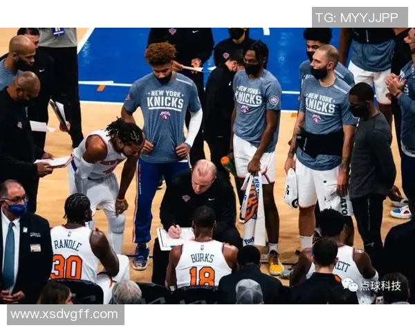 76人对阵雄鹿比赛前瞻分析及球员状态评估